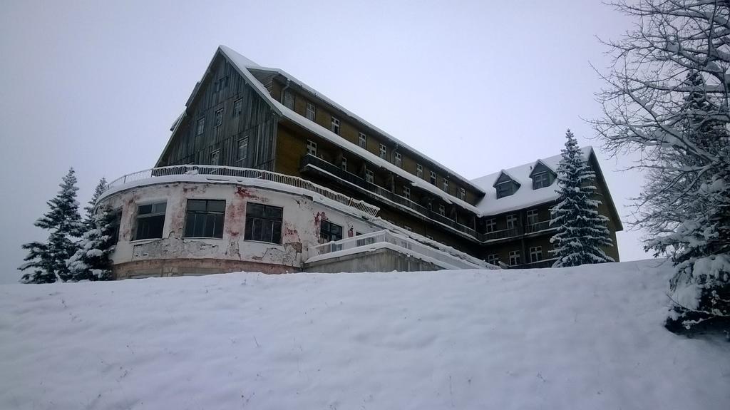 Guesthouse Andrea A Žabljak エクステリア 写真
